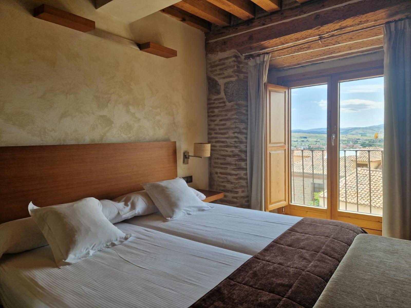 Hotel Las Leyendas Авила Экстерьер фото