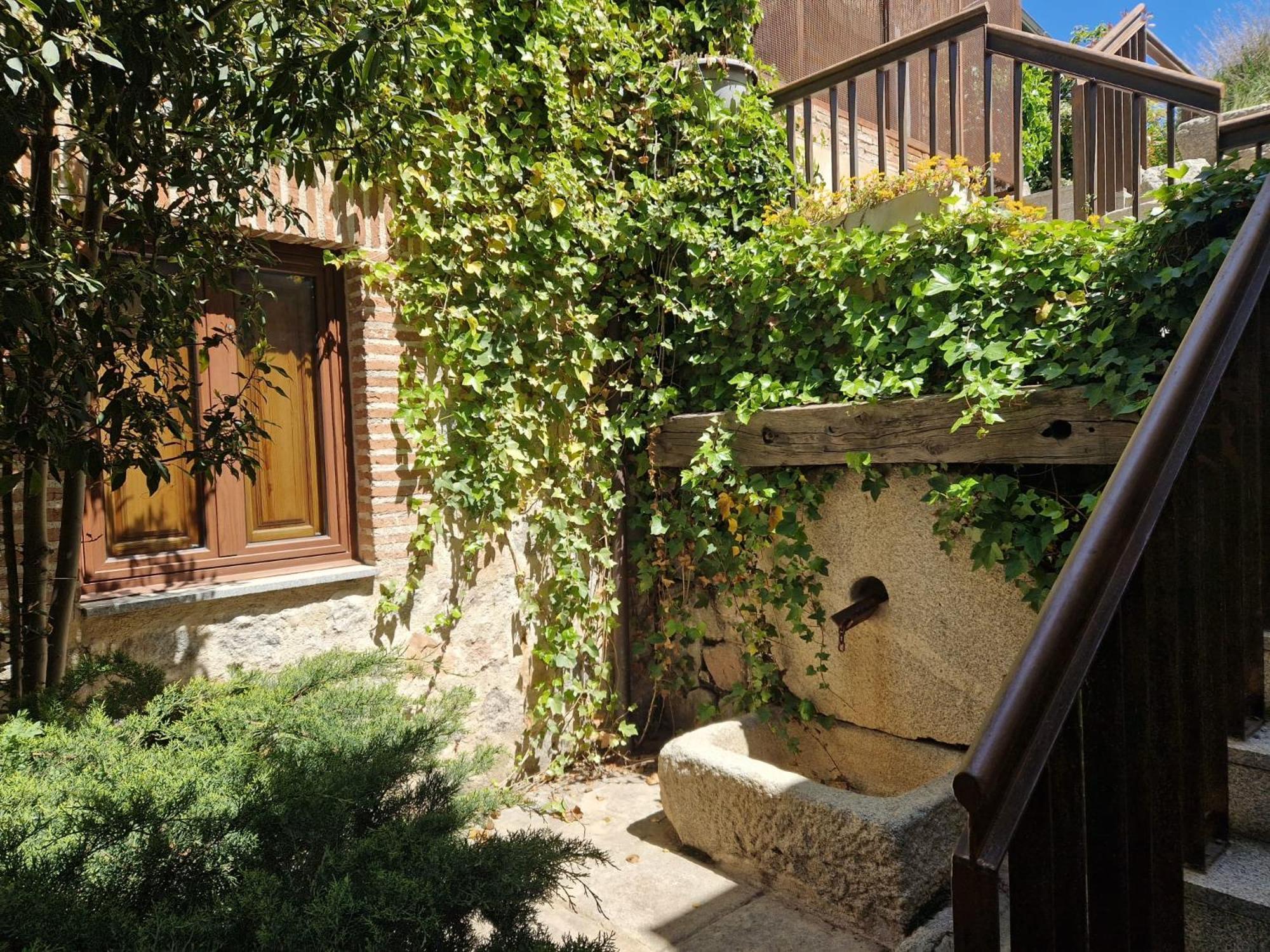 Hotel Las Leyendas Авила Экстерьер фото